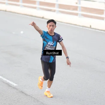 Runner Photo 6814746