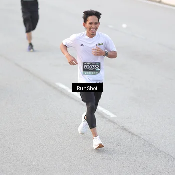 Runner Photo 6814795