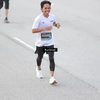 Runner Photo 6814835