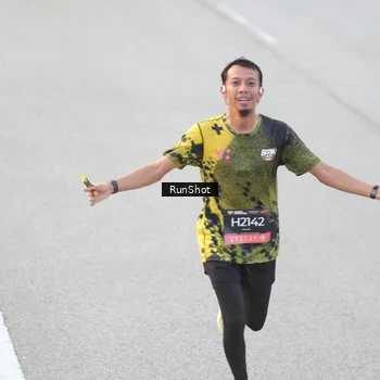 Runner Photo 6814839