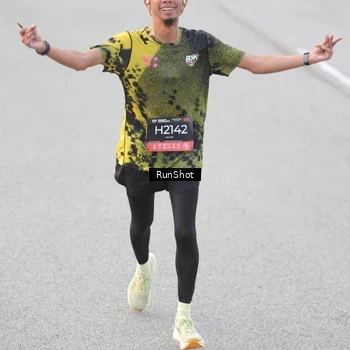 Runner Photo 6814842
