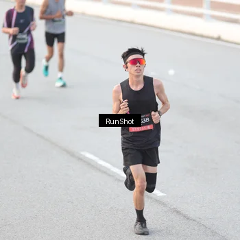 Runner Photo 6814885