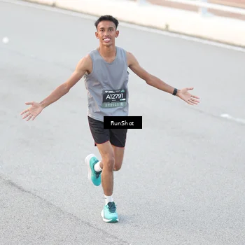 Runner Photo 6814931