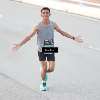 Runner Photo 6814933