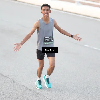 Runner Photo 6814934