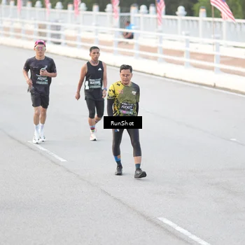 Runner Photo 6814953