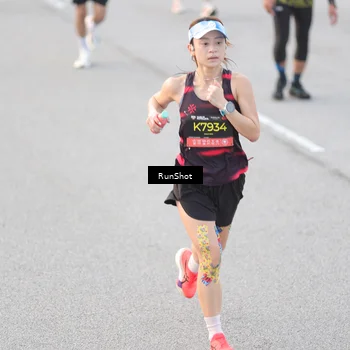 Runner Photo 6814973