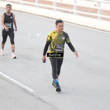 Runner Photo 6814980