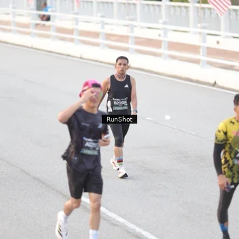 Runner Photo 6814983