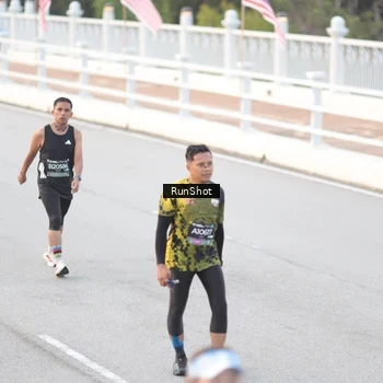 Runner Photo 6814984