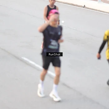 Runner Photo 6814986