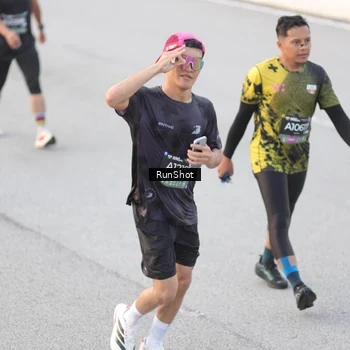 Runner Photo 6815000
