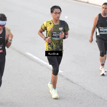 Runner Photo 6815014