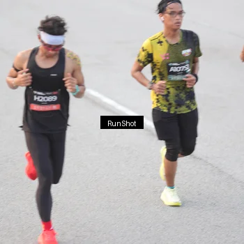 Runner Photo 6815018