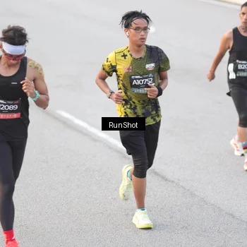 Runner Photo 6815020