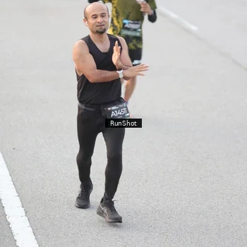 Runner Photo 6815039