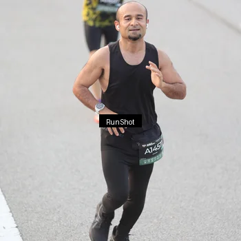 Runner Photo 6815053