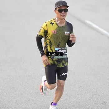 Runner Photo 6815062