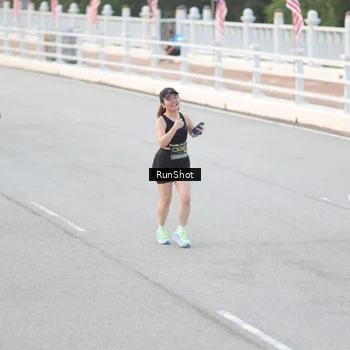 Runner Photo 6815077