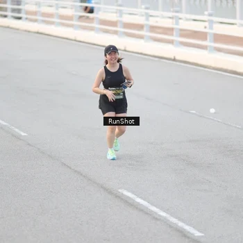Runner Photo 6815092