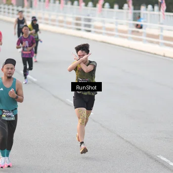 Runner Photo 6815098