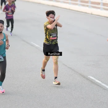 Runner Photo 6815109