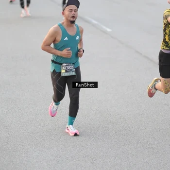 Runner Photo 6815113
