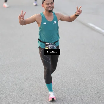 Runner Photo 6815129