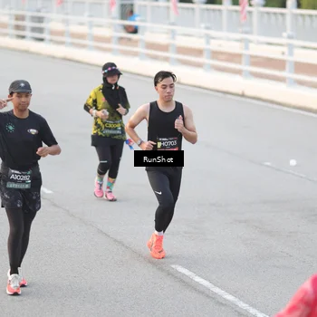Runner Photo 6815171