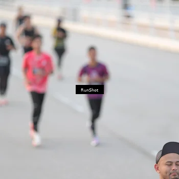 Runner Photo 6815173