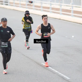 Runner Photo 6815176