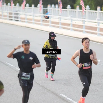Runner Photo 6815179