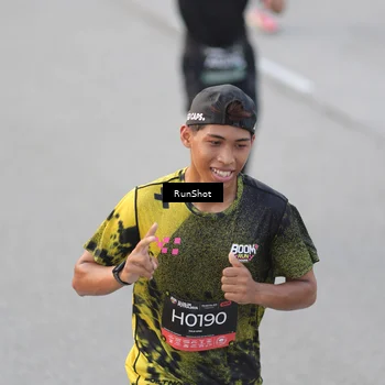 Runner Photo 6815190