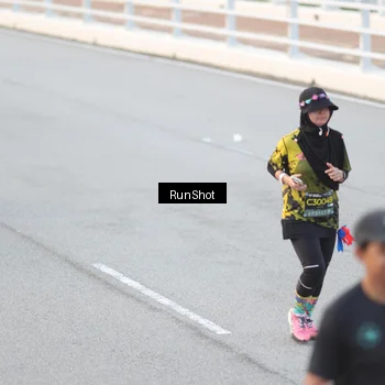 Runner Photo 6815198