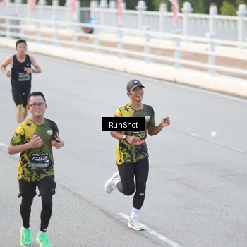 Runner Photo 6815209