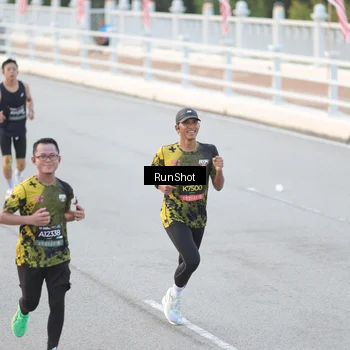 Runner Photo 6815210