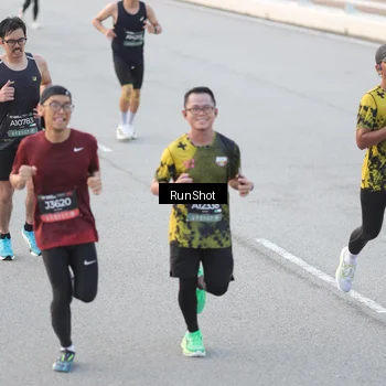 Runner Photo 6815213