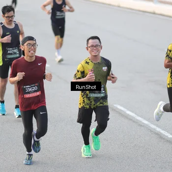 Runner Photo 6815214