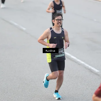 Runner Photo 6815235