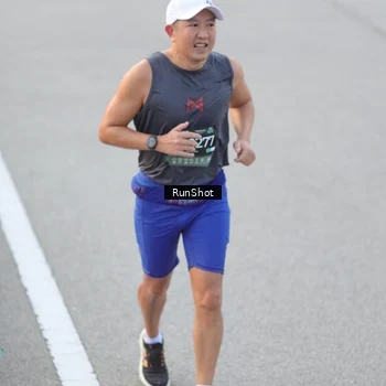Runner Photo 6815244