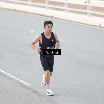 Runner Photo 6815256