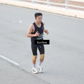 Runner Photo 6815258