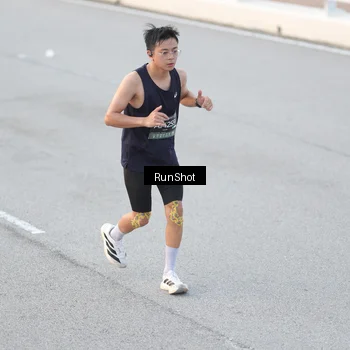 Runner Photo 6815260
