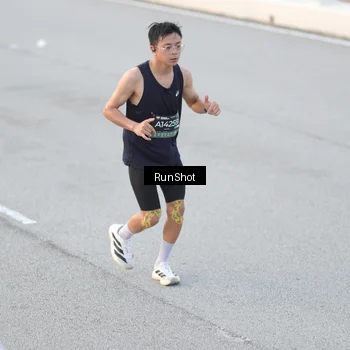 Runner Photo 6815263