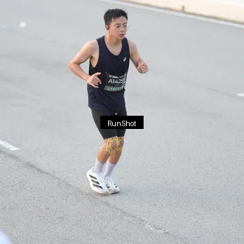 Runner Photo 6815264