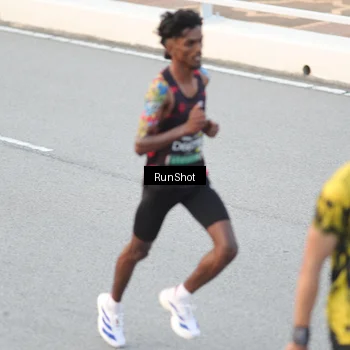 Runner Photo 6815621