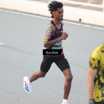 Runner Photo 6815626