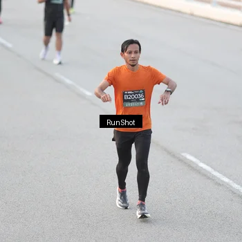 Runner Photo 6815631