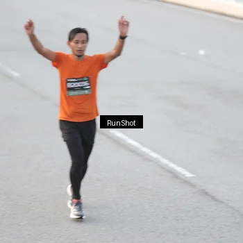 Runner Photo 6815632