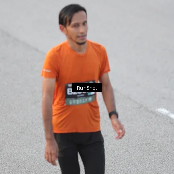 Runner Photo 6815657